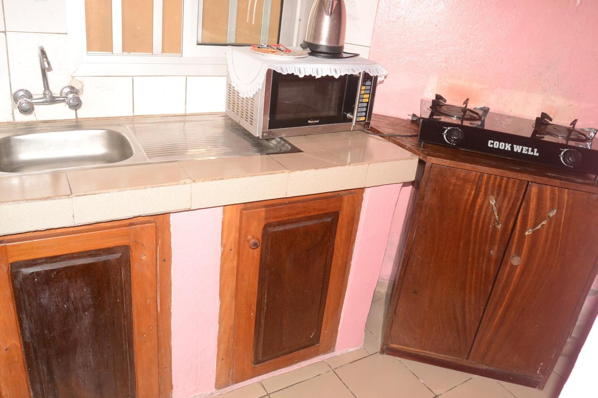 Hotel Restaurant Gites Kribi Buitenkant foto