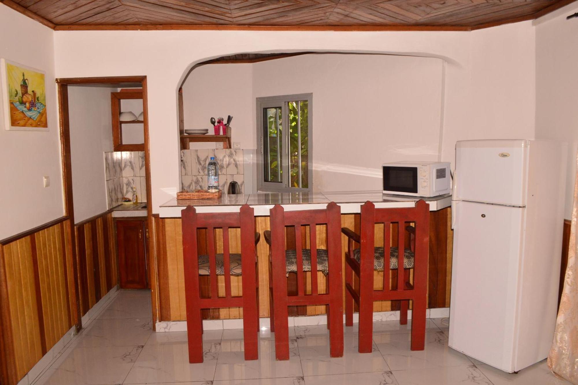Hotel Restaurant Gites Kribi Kamer foto