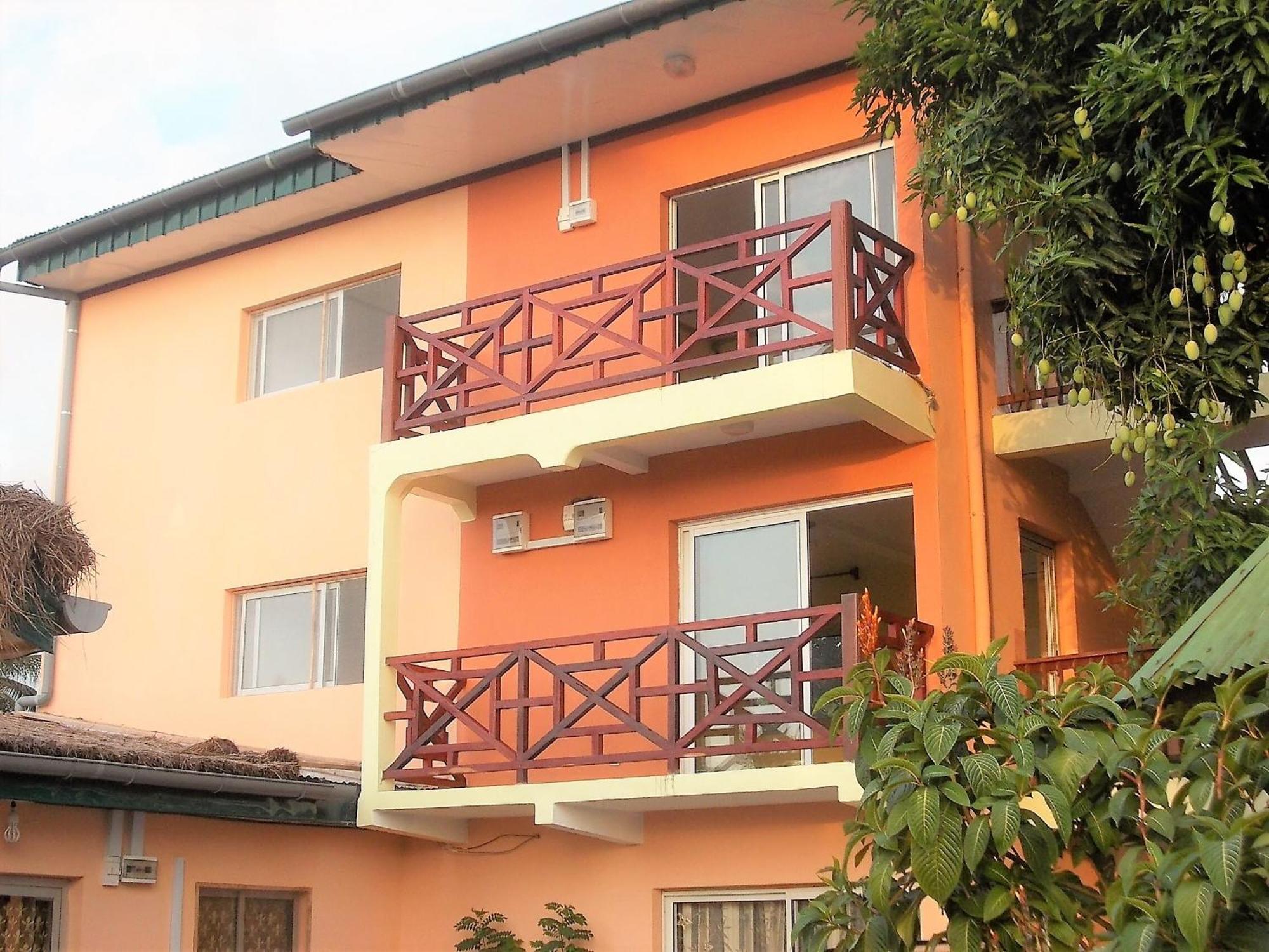 Hotel Restaurant Gites Kribi Kamer foto